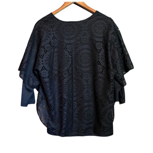 3 for $30! Brochure black top with lace overlay - Picture 8 of 8